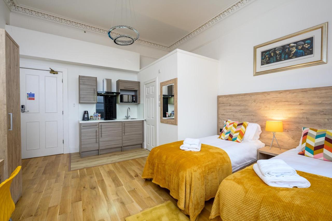 The Clarendon Hotel Dundee Luaran gambar